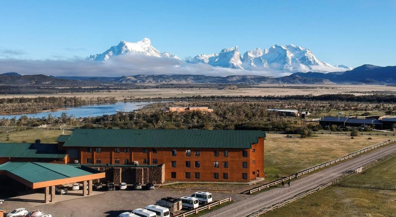 Rio Serrano Hotel + Spa Torres del Paine National Park Exterior photo