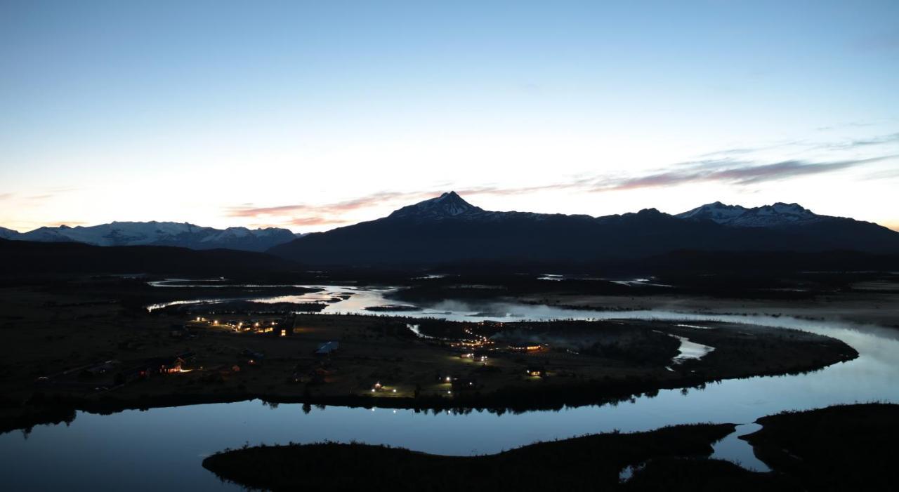 Rio Serrano Hotel + Spa Torres del Paine National Park Exterior photo